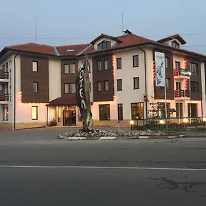 Bistrica Hotel サモコフ Exterior photo