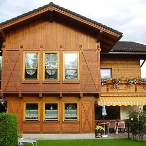 Ranten Gaestehaus Moser Bed & Breakfast Exterior photo