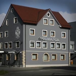 Hotel Germania ロイトリンゲン Exterior photo