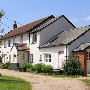 Highdown Farm Holiday Cottages カロンプトン Exterior photo
