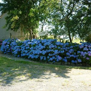 Gavray-sur-Sienne La Parisiere Bed & Breakfast Exterior photo