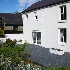 Llannon Bryncoch Bed & Breakfast Exterior photo