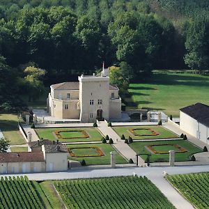 Saint-Laurent-de-Medoc シャトー ラ トゥール カルネ Bed & Breakfast Exterior photo