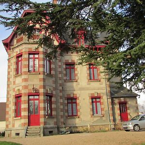 Chateau Lezat - Chambres D'Hotes Et Table D'Hotes ラ・ストゥレーヌ Exterior photo