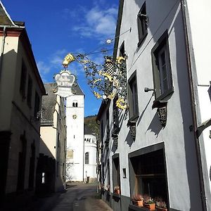 Hotel Weinhaus Am Stiftstor トライス・カーデン Exterior photo