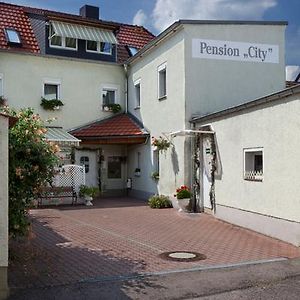 ホテル Pension "City" Oschatz Exterior photo