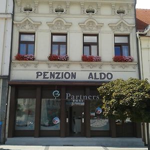 ホテル Penzion Aldo Karviná Exterior photo