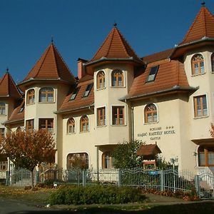 Hajdu Kastely Hotel ハイデゥソボスロー Exterior photo