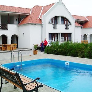 ホテル Szanyi Vendeghaz Hegykő Exterior photo