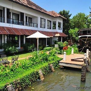 Citrus Backwaters And Spa Resort Alleppey アーラップーザ県 Exterior photo