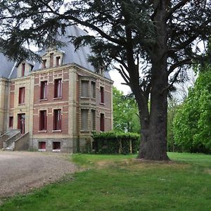 ホテル Chateau De La Croix Bizet Moulineaux Exterior photo