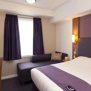 Premier Inn London ライスリップ Exterior photo