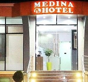 Medina Hotel ブメルデ Exterior photo