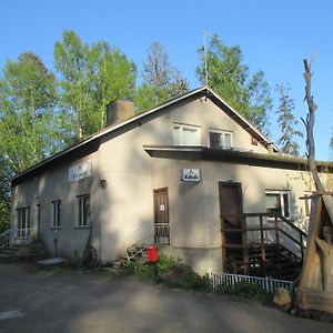 Guest House Ugrin Paikka Sippola Exterior photo