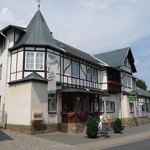 Hotel Gueldene Gabel Unterwellenborn Exterior photo