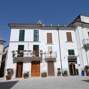 Residence La Casa Di VittorioLettomanoppello Exterior photo