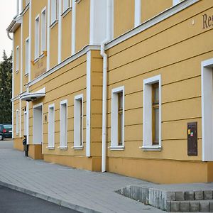 ホテル Mestske Kulturni Centrum Ve Fulneku Nový Jičín Exterior photo