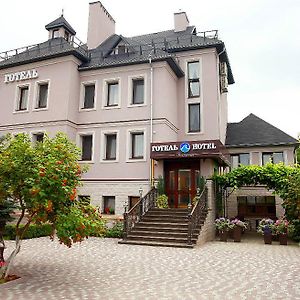 ホテル Bystrytsya Lux イヴァーノ＝フランキーウシク Exterior photo