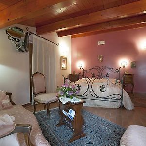 B&B La Ginestra チヴィタ Room photo