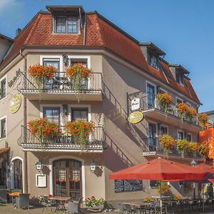 Hotel Restaurant Zum Schwan メトラッハ Exterior photo