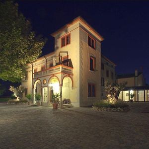 Villa Dei Tigli 920 Liberty Resort ローディゴ Exterior photo