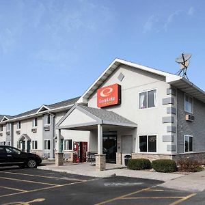 Econo Lodge Inn & Suites Farmington キャナンデーグア Exterior photo