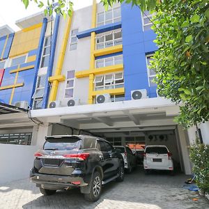 SepanjangGraha Syariah Matahariアパートメント Exterior photo