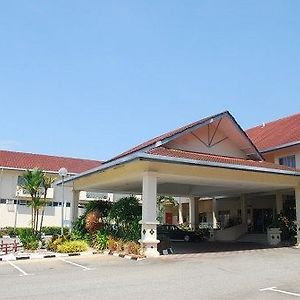 ホテル セリ マレーシア ポートディクソン Exterior photo