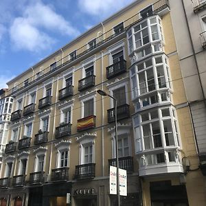 バリャドリドAirva: Apartamento Duque De La Victoriaアパートメント Exterior photo