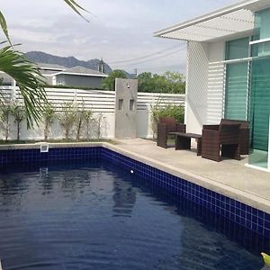 Baan Sarinya Pool Villa チャアム Exterior photo