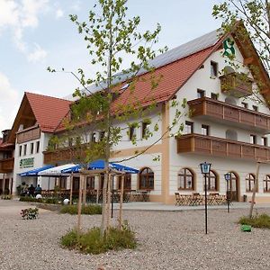 Hotel Strasshof ファッフェンホーフェン・アン・デア・イルム Exterior photo