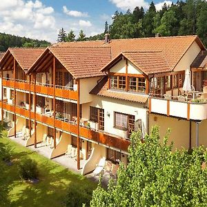 Hotel-Gasthof Zum Suessen Grund アルプシュタット Exterior photo