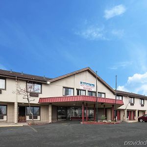 Rodeway Inn イースト・シラキューズ Exterior photo