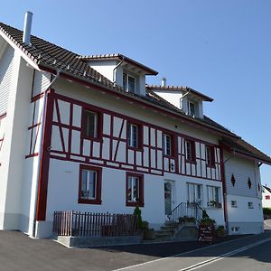 Unterehrendingen Bnb Zum Schluessel Bed & Breakfast Exterior photo