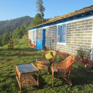 アルモラ Thikalna Himalayan Retreatヴィラ Exterior photo