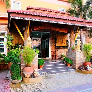 Siam House Interplace Lop Buri Exterior photo