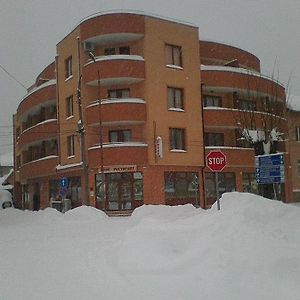 Gelov Hotel ベルコヴィツァ Exterior photo