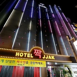 Jjak ホテル チョンジュ Exterior photo