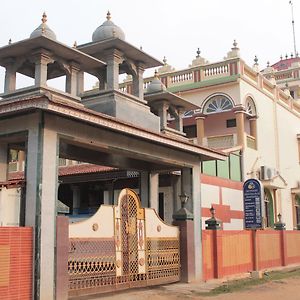 Chettinaadu Narayana Inn Kānādukāttān Exterior photo