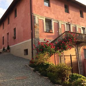 Castellengo La Carosera Bed & Breakfast Exterior photo