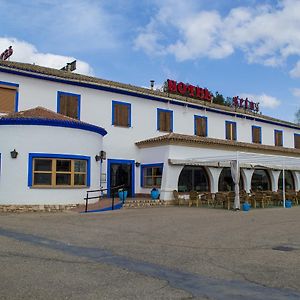 Hotel Restaurante Setos モティリャ・デル・パランカル Exterior photo