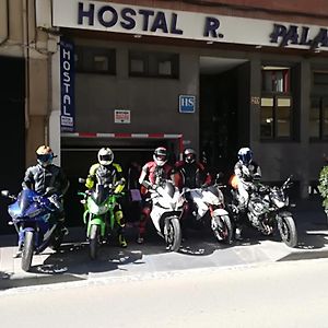 ホテル Hostal Palafox バルバストロ Exterior photo