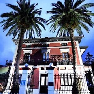 Hotel Casa De Indianos Don Tomas ヌエバ・デ・リャネス Exterior photo