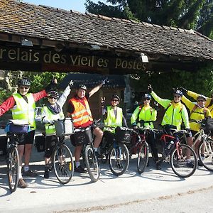 ホテル Le Relais Des Vieilles Postes Les Avenières Exterior photo