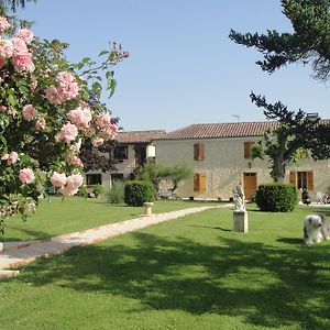 Auterive  Domaine De Poudos Bed & Breakfast Exterior photo