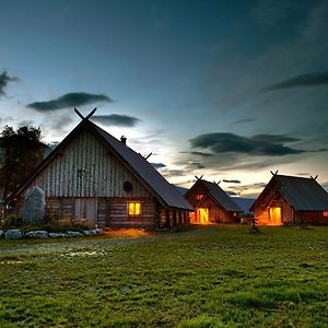 Kvalvik  Viking Cabins - Mit Fablab - Solvikヴィラ Exterior photo