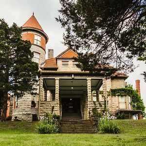 スプリングフィールド The Mansion At Elfindale Bed & Breakfast Exterior photo