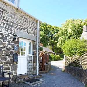 Hele Stone Cottage ローンソン Exterior photo