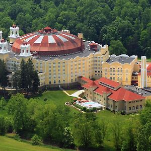 West Baden Springs Hotel フレンチ・リック Exterior photo