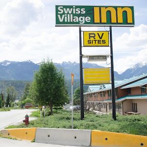 Swiss Village Inn ゴールデン Exterior photo